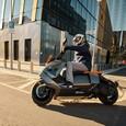 Представлен электроскутер BMW CE 04 со скоростью до 120 км/ч и разгоном от 0 до 50 км/ч за 2,6 с