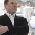 «Мы не хотим быть как Apple», — Илон Маск о спорном решении открыть заправки Tesla Supercharger для других электромобилей