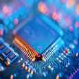 Собирать смартфоны не из чего: первый дефицит телефонов в истории