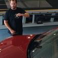 Tesla раскрыла один из своих секретов: представлено фирменное стекло Tesla Glass