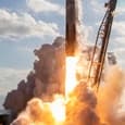 Илон Маск показал на видео исторический запуск ракеты Falcon 9: он состоялся сегодня вечером