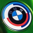 В России появятся «юбилейные» BMW с легендарным логотипом и расширенным оснащением