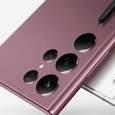 Samsung перестала скрывать Galaxy S22 Ultra. Сама компания и её партнёры делятся официальными постерами за несколько дней до анонса