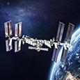 Роскосмос громко заявил об уходе с МКС. А по факту остаётся в проекте как минимум до 2028 года