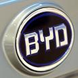 BYD уже делает то, что никак не получается у Tesla. Китайская компания готова представить пятиместный электромобиль за 12 000 долларов с запасом хода 400 км