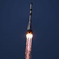 Ракета «Союз-2.1а» стартовала с космодрома Байконур. Она вывела на орбиту космический грузовик «Прогресс МС-20», идущий на смену затопленному «Прогресс МС-18»