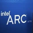 Intel, ну наконец-то. Компания полноценно представила свою флагманскую видеокарту Arc A770 и назвала её цену