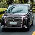 Роскошный аналог Mercedes-Benz V-Class с 234-сильным мотором и 8-ступенчатым «автоматом» предложили в России. Цена Maxus G90 может удивить