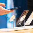 В России стали продавать уже активированные распакованные iPhone. Неактивированные телефоны будут предлагаться по более высокой цене