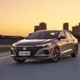 Замена Hyundai Elantra и Skoda Octavia. По всей России начались продажи Changan Eado Plus