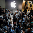 Ажиотаж уже не такой, как раньше. Спекулянтам не удалось заработать на iPhone 15 в Китае