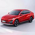 Не только BYD может предложить много электромобиля за мало денег. Представлен электрический Wuling Starlight: 204 л.с. и запас хода 500 км — за 16,5 тыс. долларов
