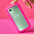 Жизнь после Nokia: представлена «очаровательная» раскладушка HMD Barbie Phone для отдыха от смартфона и соцсетей