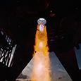 SpaceX показала невероятные кадры второго прожига космического корабля Starship S33. На видео показали имитацию запуска двигателя в космосе