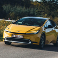 Представлен европейский Toyota Prius 2024 — очень мощный и динамичный