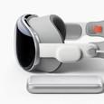 Apple наступила себе на горло: компания положила зарядное устройство в комплект Apple Vision Pro. Дополнительные аккумуляторы будут продавать по $200