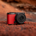 Никогда такого не было, и вот опять. Panasonic уличили в использовании снимков с Nikon для рекламы камеры Lumix S9