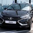АвтоВАЗ сравнивает Lada Aura с Toyota Camry и Hongqi H5. Модель получит электрические задние сиденья