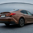 Toyota Camry нового поколения японской сборки официально выходит в Казахстане. Объявлены цены