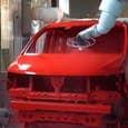 Конкурента Lada Largus дешевле 2 млн рублей с гарантией на 200 000 км начали собирать сразу по полному циклу — со сваркой и окраской кузовов. Первые кадры производства Sollers SF1