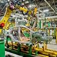 На АвтоВАЗе появилось абсолютно новое производство: более сотни роботов готовы собирать по 30 кузовов Lada Iskra в час и наносить на каждый более 4800 сварных точек