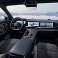 В России представлен новый Geely Monjaro с адаптивной подвеской и улучшенным салоном