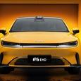 Представлен самый большой и мощный Smart: запас хода 1810 км, расход 3,9 л на 100 км и 429 л.с. в кузове седан