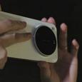 Первая в мире 200-мегапиксельная камера Leica, ещё три камеры по 50 Мп, огромный аккумулятор и плоский экран вместо изогнутого. Фотофлагман Xiaomi 17 Ultra впервые показали вживую