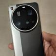 Появилось живое фото Xiaomi 15 Ultra. Раскрыты цены глобальных версий Xiaomi 15 и Xiaomi 15 Ultra