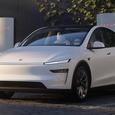 Представлена совершенно новая Tesla, которая пришла на смену бестселлеру компании: какие изменения получила Model Y 2025