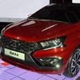 В серийной Lada Iskra — максимум российских деталей. АвтоВАЗ рассказал, чем товарная Lada Iskra отличается от прошлогодней машины
