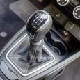 Новая коробка Lada Vesta напоминает о Renault Duster: позволяет трогаться со второй передачи и проще ездить по пробкам, рассказали в «За рулем»