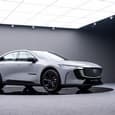 Новейшая «шестёрка» Mazda с запасом хода 1300 км и расходом 3,6 л на 100 км. Представлена Mazda EZ-6 Sports Edition