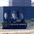 SpaceX готовится к Starship нового поколения: на шоссе заметили огромное испытательное устройство для стартовой площадки