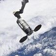 5-тонная «посылка» на МКС: опубликованы эффектные кадры захвата корабля Cygnus XL