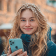 Samsung не смогла вырвать у Apple звание лидера, а Xiaomi заняла третье место на рынке смартфонов в 2025 году