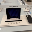 Теперь у Samsung будет восемь флагманских моделей смартфонов каждый год