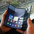 Samsung наигралась в высокотехнологичные смартфоны? Компания может свернуть производство флагманского Galaxy Z TriFold спустя 4 месяца с момента начала продаж