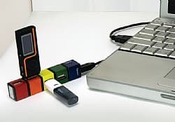 Apacer Introduces Rotating USB Hub