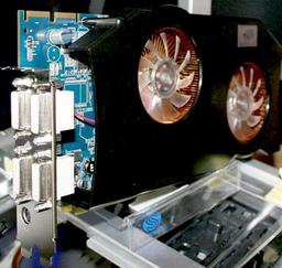 Монстры 3D на Computex 2007: дуальный ускоритель SAPPHIRE на базе Radeon HD 2600