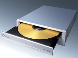 Plextor выпускает high-end 16x SATA DVD привод - Plextor PX-755SA 16x Premium