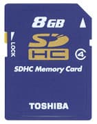 Toshiba «переходит в четвертый класс» и увеличивает объем карточек SDHC до 8 Гб