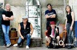 AC/DC не поедет в Бухарест на рок-фестиваль