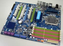 ASRock SuperComputer — системная плата для процессоров Intel Core i7