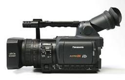 Panasonic Sets Shipping Date For AG-HVX200, A Handheld Solid-State Hi-Def Camcorder