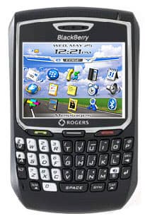 "Черная ягода" отправляется в Канаду - начало продаж BlackBerry 8700r