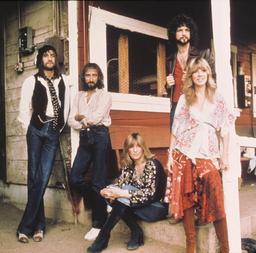 Вышел альбом Gift of Screws бывшего гитариста группы Fleetwood Mac Линдси Букингема 