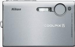Coolpix S5 и S6: стильные ультратонкие фотокамеры от Nikon