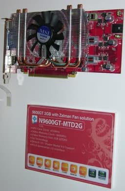 Фоторепортаж со стенда MSI на CeBIT: 2-ГБ GeForce 9600GT, кулер с двигателем Стирлинга и не только 