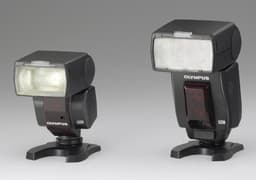 Дистанционно управляемые беспроводные вспышки Olympus FL-50R и FL-36R